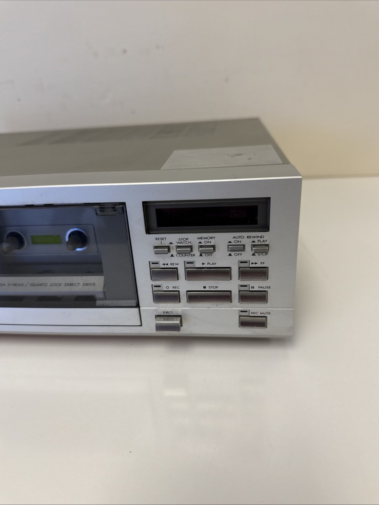 Working Stereo cassette deck JVC DD-9 Quartz Direct Drive