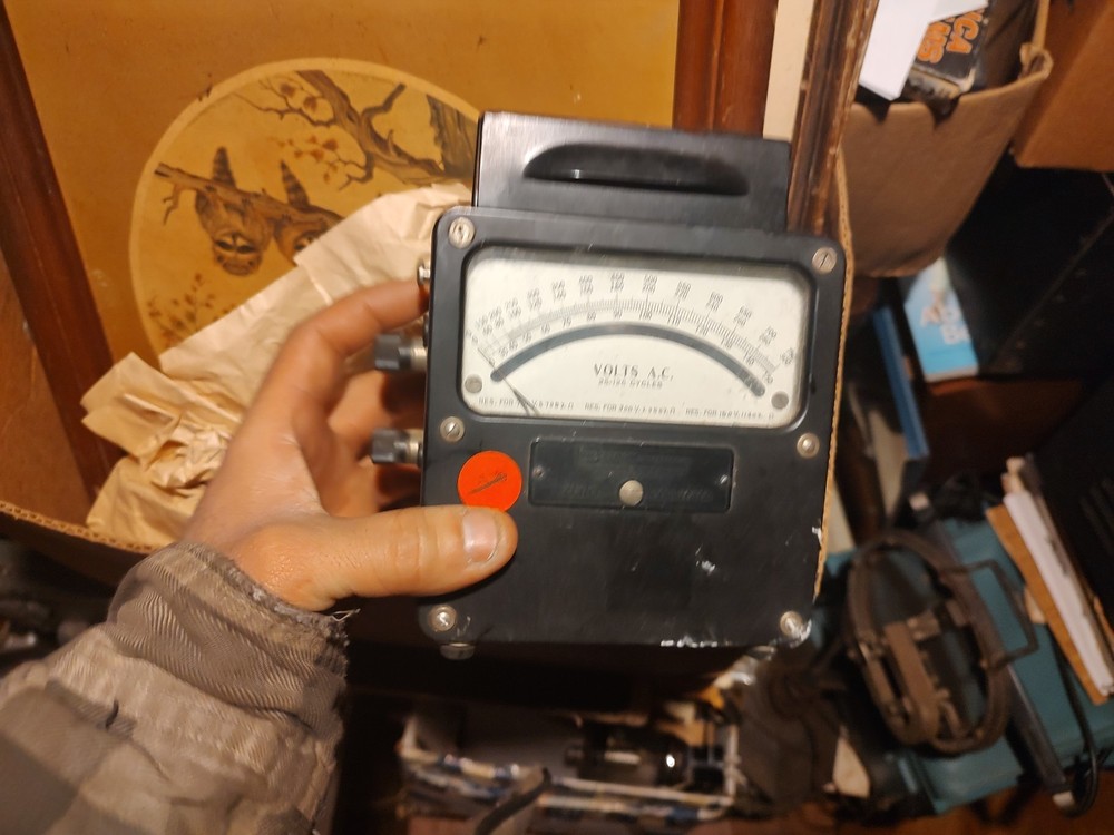 Daystorm Ac Voltmeter Vintage