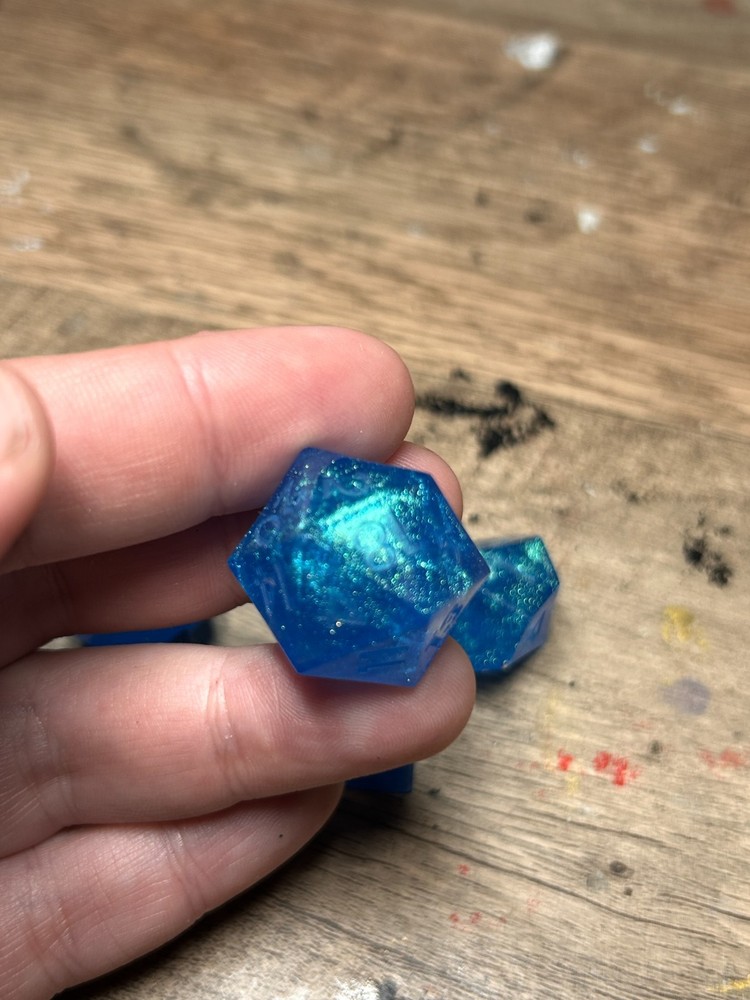 RAW* Dice: Teal Color-Shift _ Resin-Cast Dice Set *See Description* D&D
