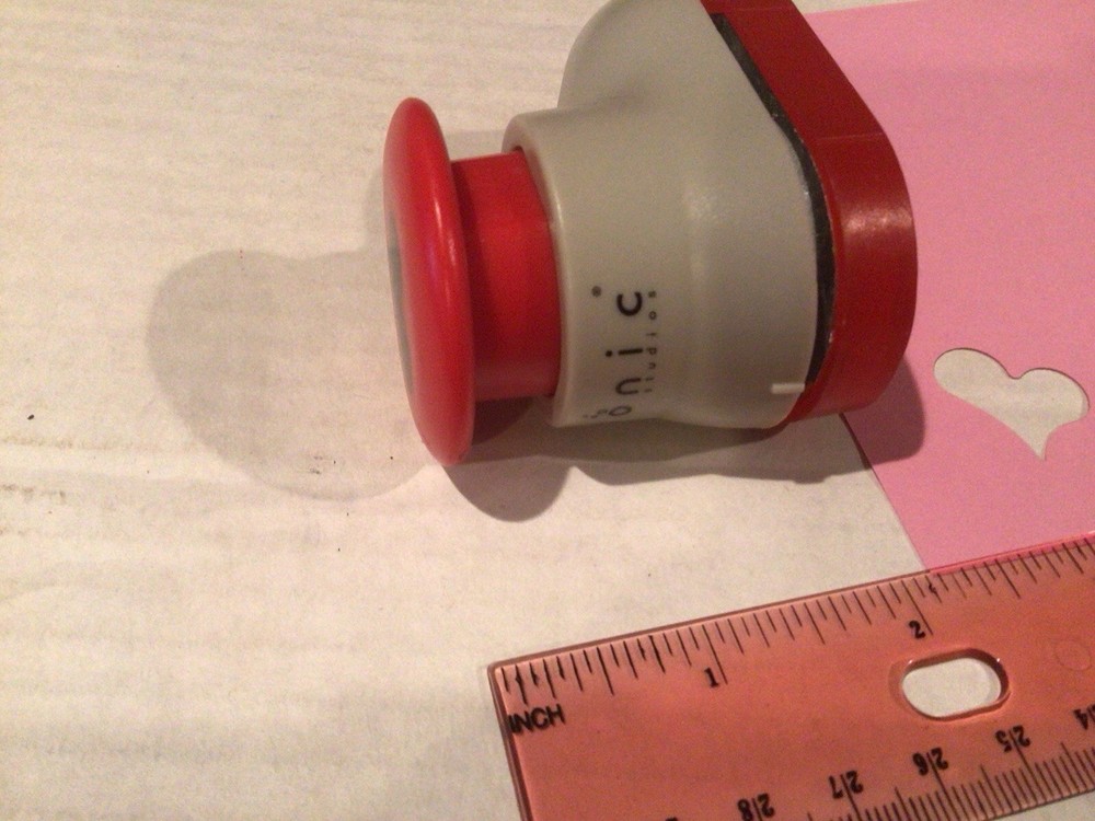 Tonic Studios Stylized. Heart Paper Source Paper Punch