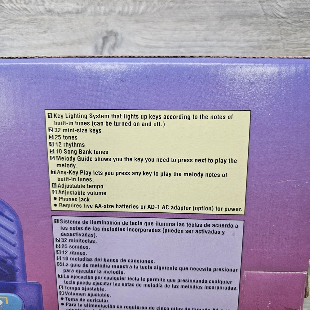 Casio LK-6 Key Lighting 32-Key Blue Learning Electronic Keyboard Battery Powered