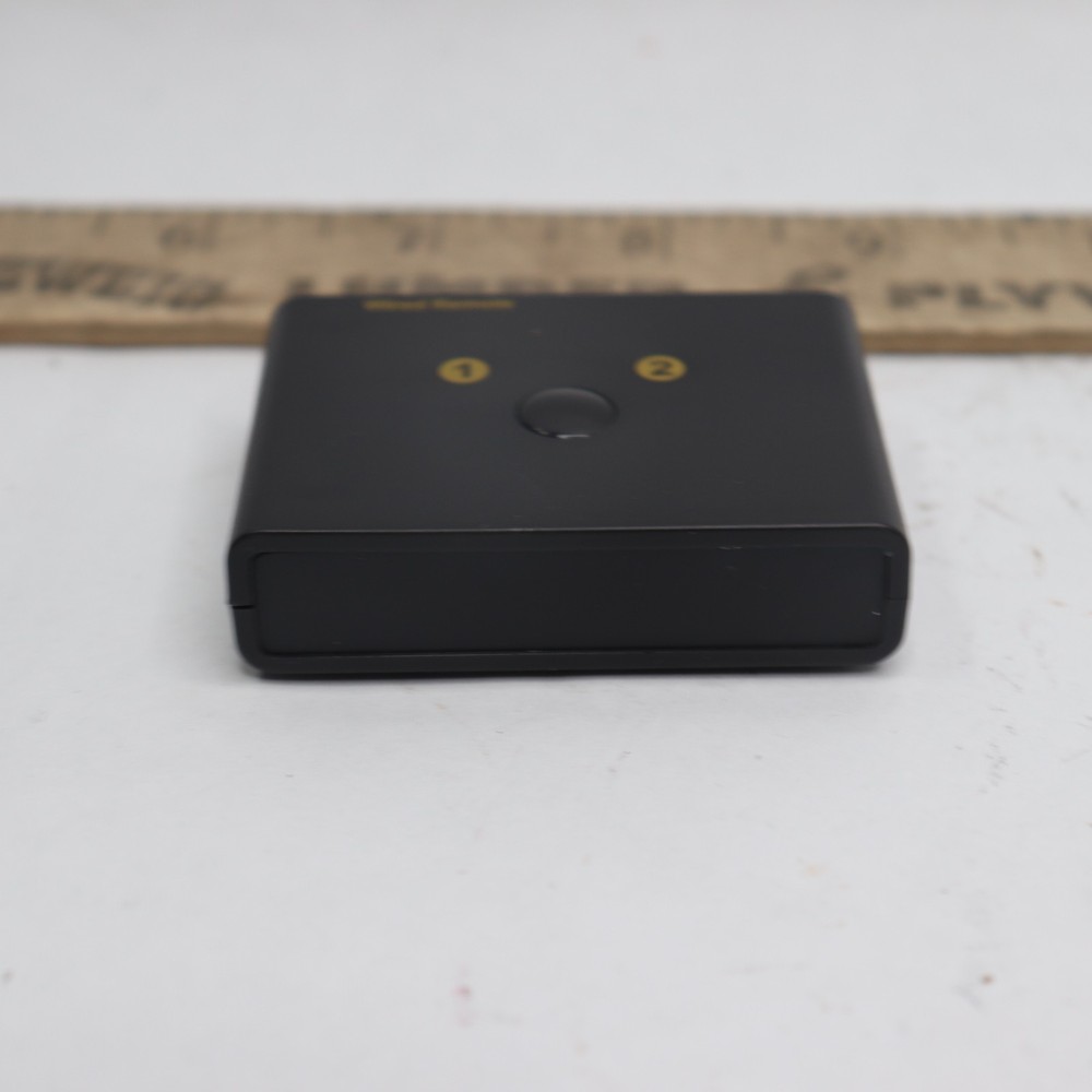 Dual Screen KVM Switch Box Remote Control HDMI/DP