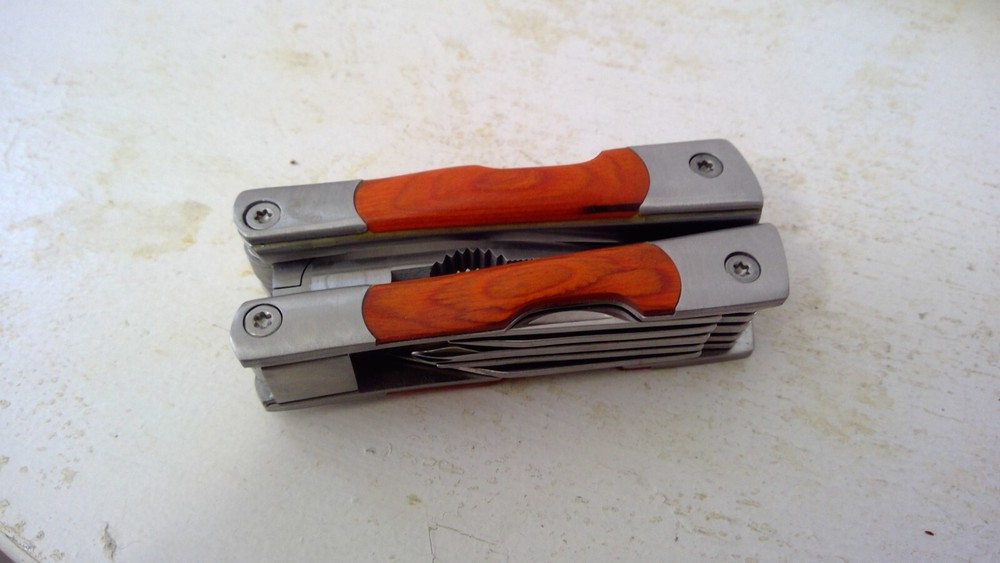 MultiTool NICE Used Condition Pocket Knife Multi Tool