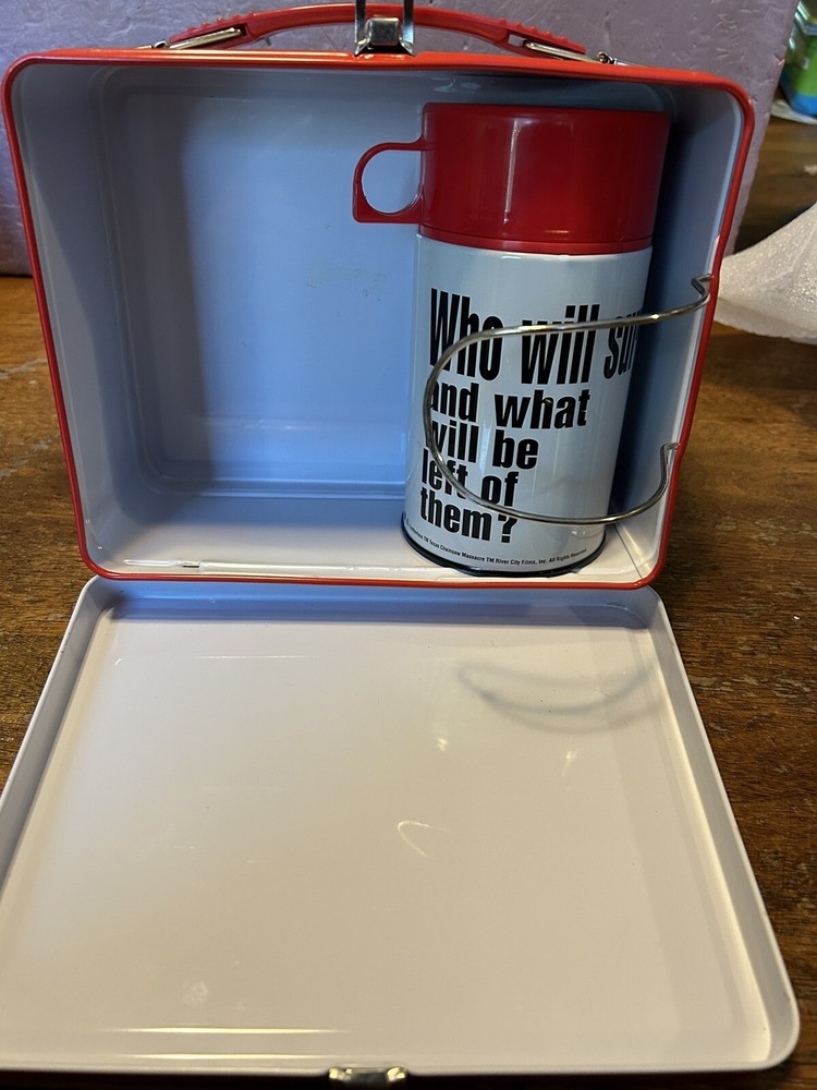 NECA ‘THE TEXAS CHAINSAW MASSACRE LUNCHBOX’ w/ THERMOS!