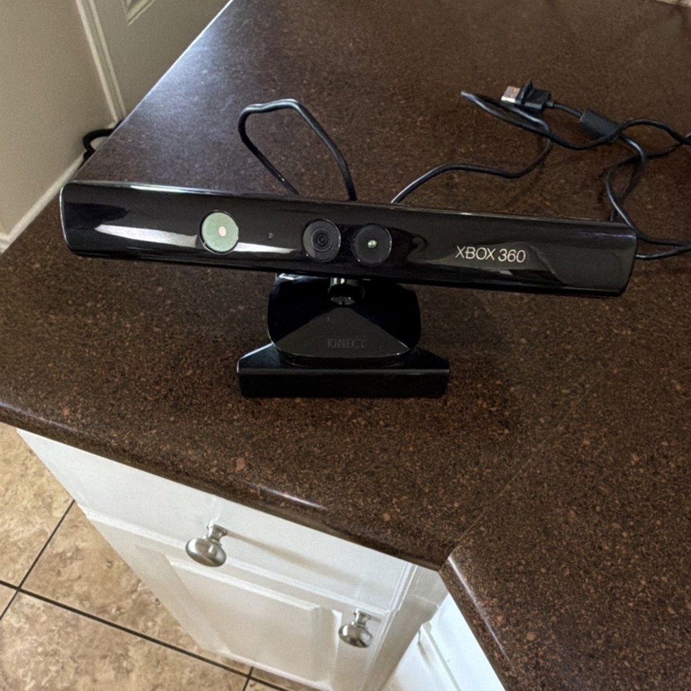 Microsoft Xbox 360 Kinect Motion Sensor Camera Black USB for Xbox 360 Console