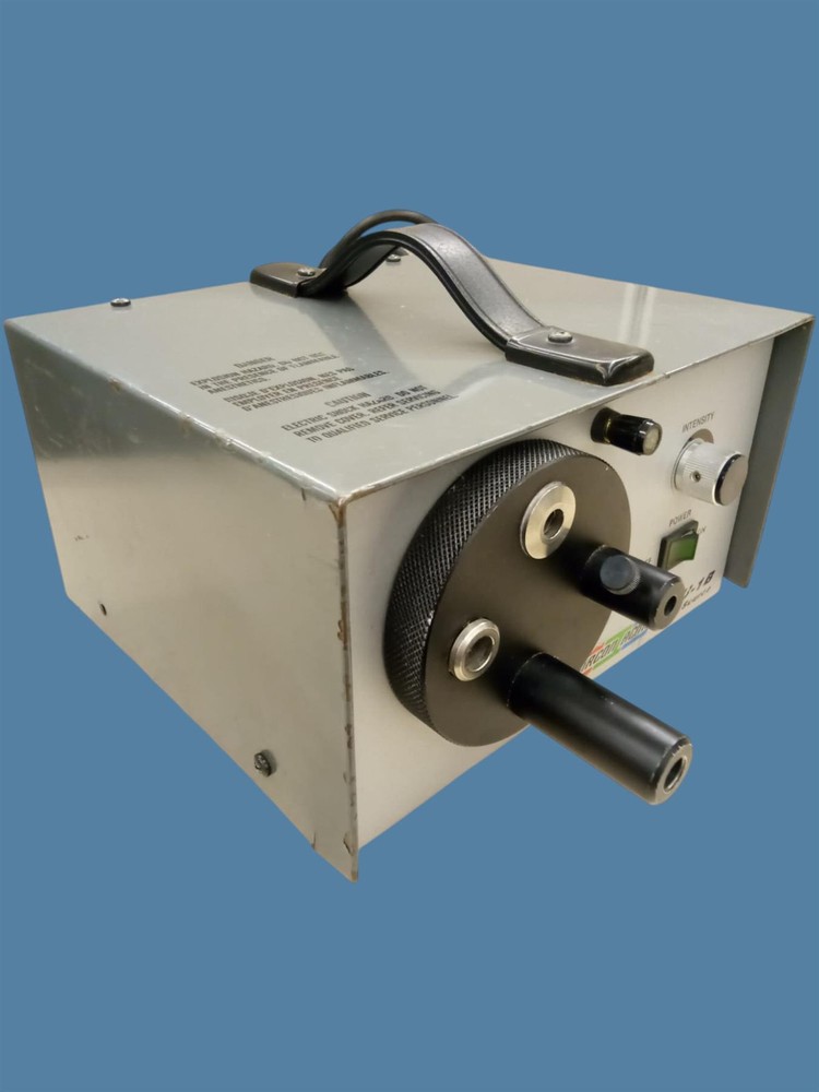 Circon ACMI ALU-1B Halogen Light Source