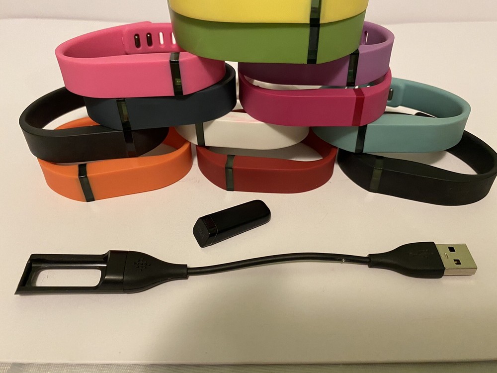 Fitbit lot with USB charger