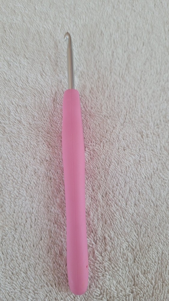 Preowned Cupid Wooble Ergonomic Crochet Hook