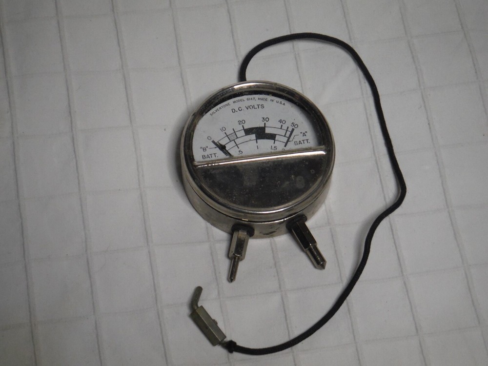 Antique Silvertone Model 6147 D.C. Voltmeter tested and working