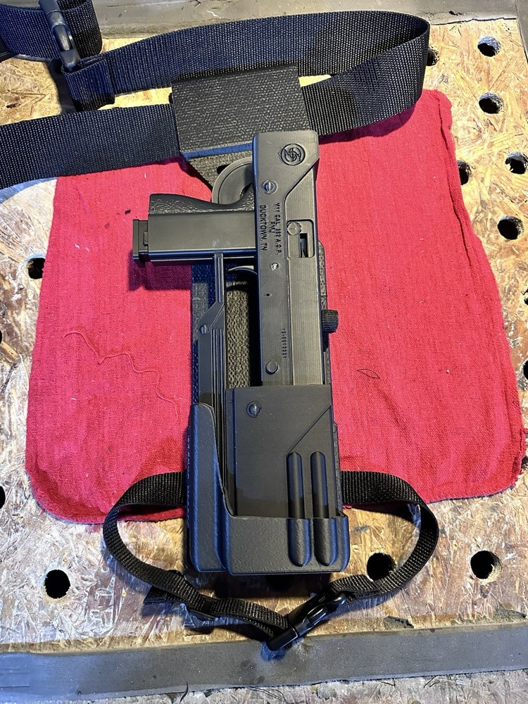 Blade Mac 11 Holster - 3D Printed Replica Cosplay Prop Kit