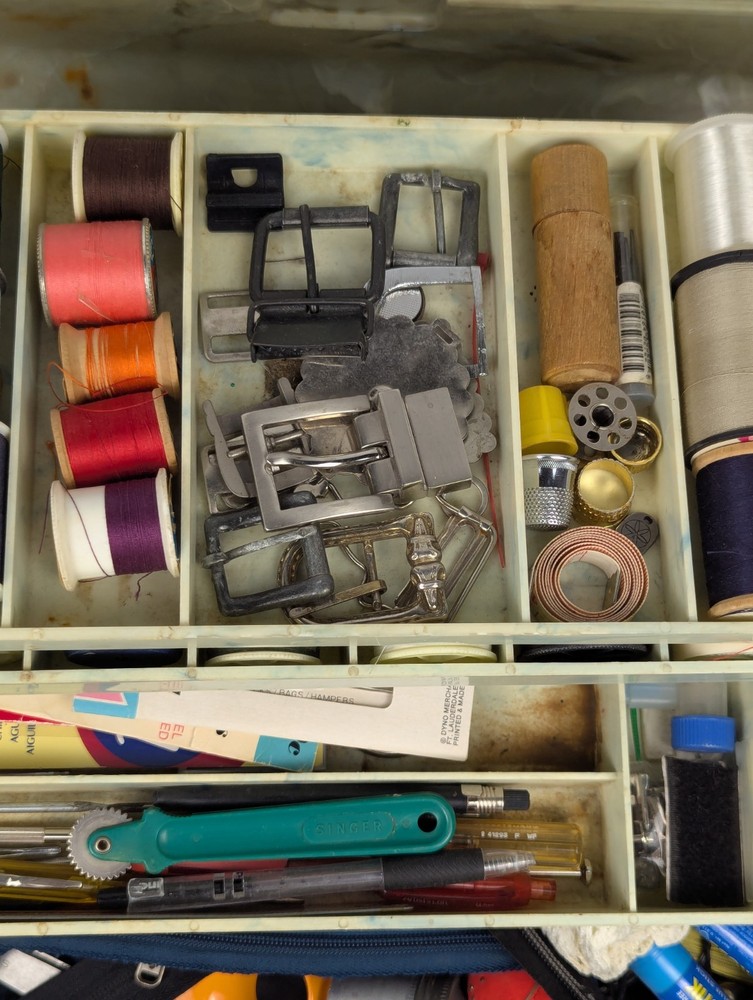 Vintage Sewing Box Thread Spool Holder & Drawer Storage