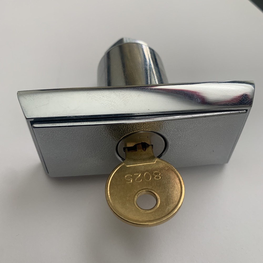 COLEMAN FLEETWOOD POP UP CAMPER Access Door Lock 4730C3111