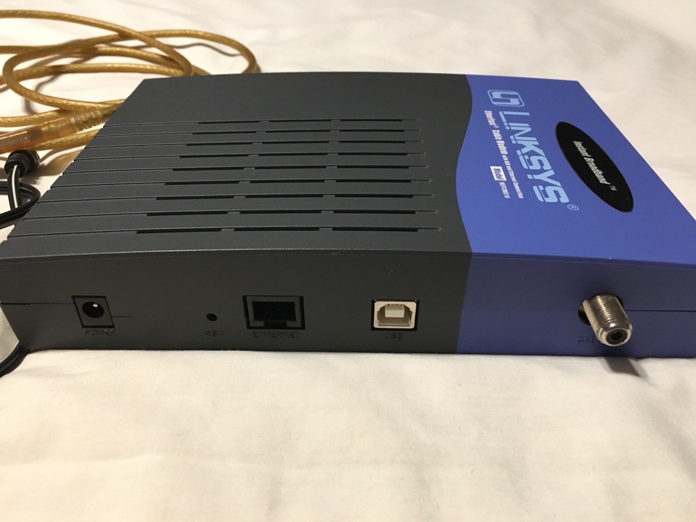 Linksys BEFCMU10 EtherFast Cable Modem USB Printer/Scanner & Ethernet Cables