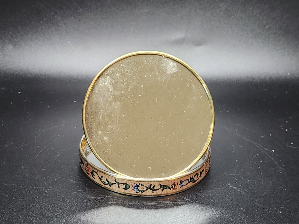 Pretty Vintage Round Folding Mirror Compact With Stand Floral Pattern