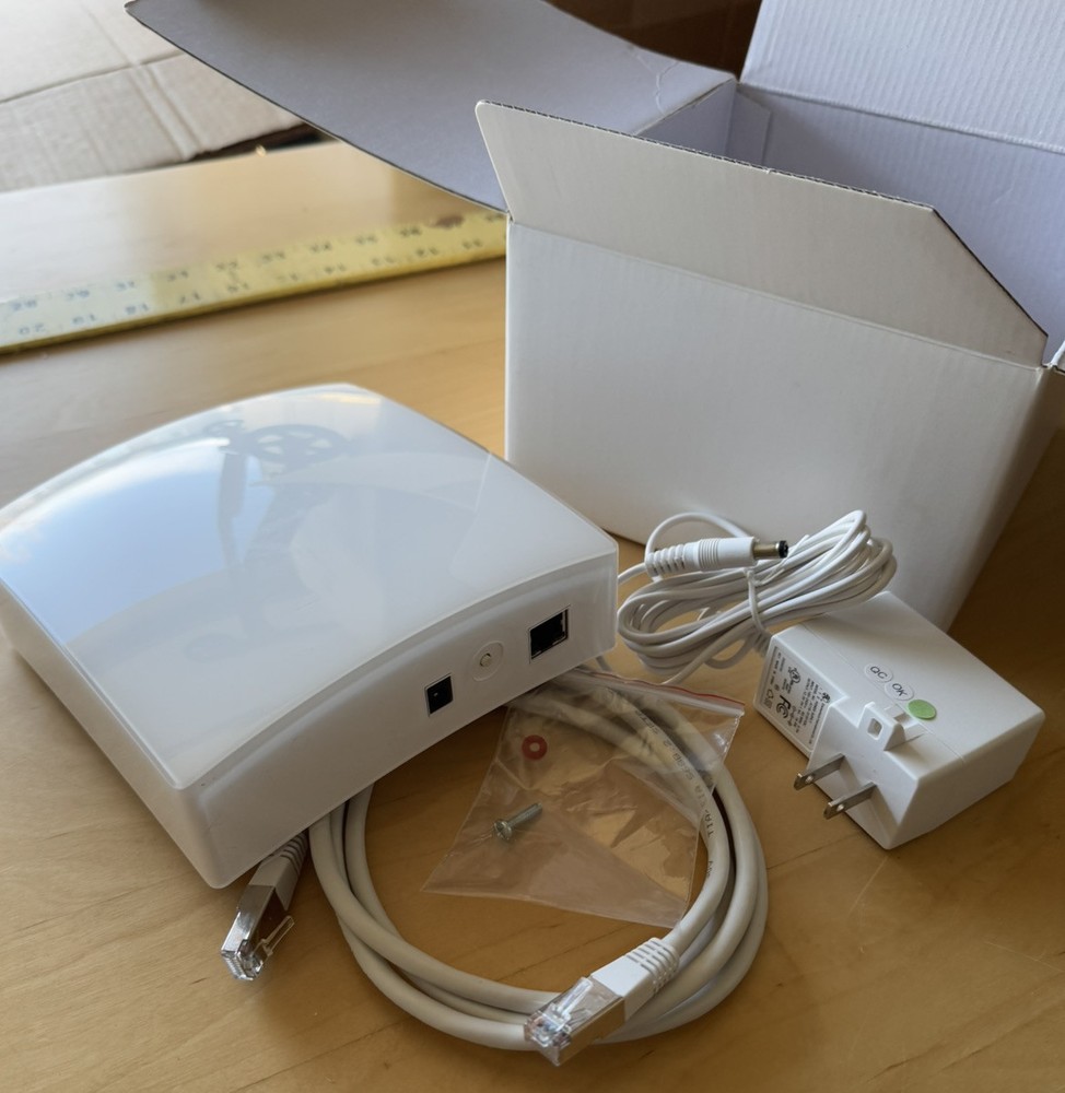 Frontpoint Hub FPHUB1