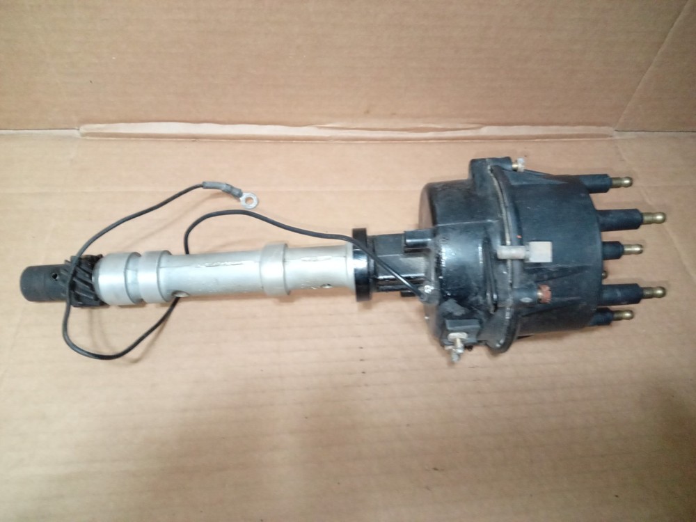 Mercruiser V6 4.3 Distributor Cap And Assembly