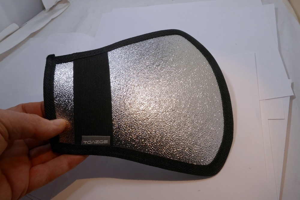 TOAZOE Flash diffuser soft dome reflective sail card silver / white