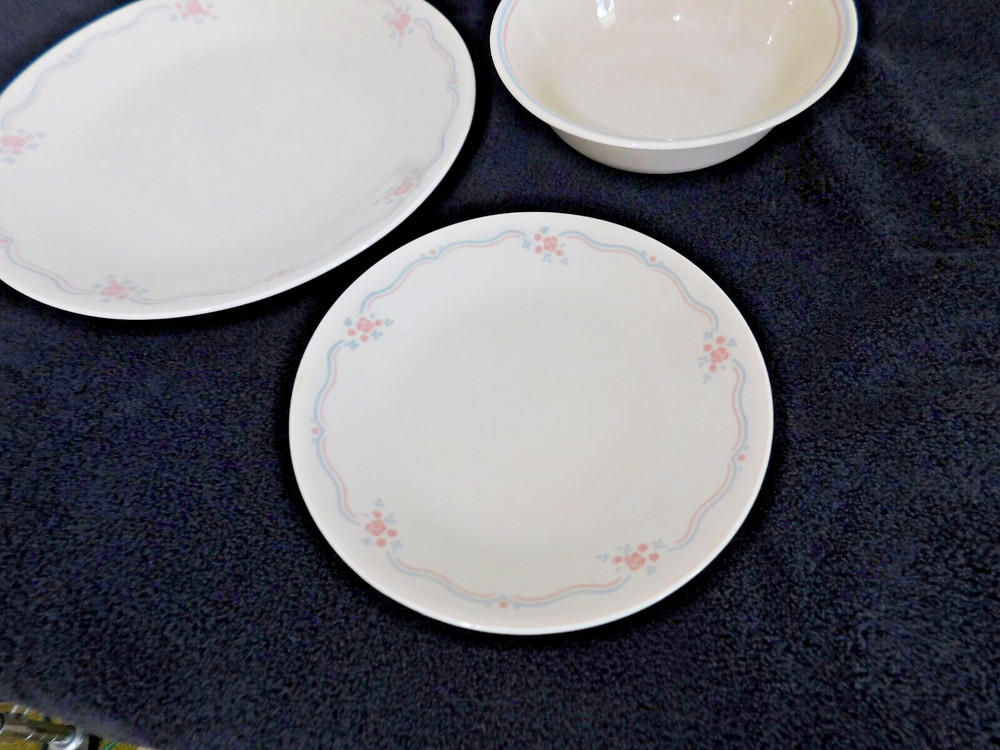 Corelle English Breakfast 16 Pieces Table Dinner Setting for 4 People