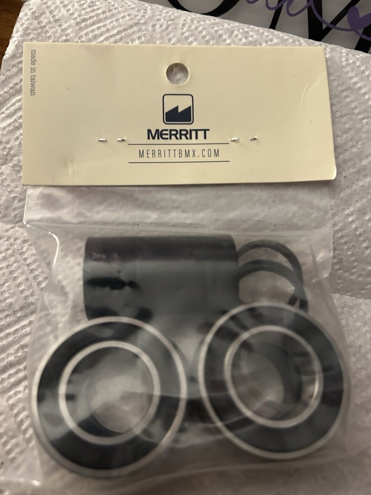 Merritt Mid Bmx Bottom Bracket 22mm Black