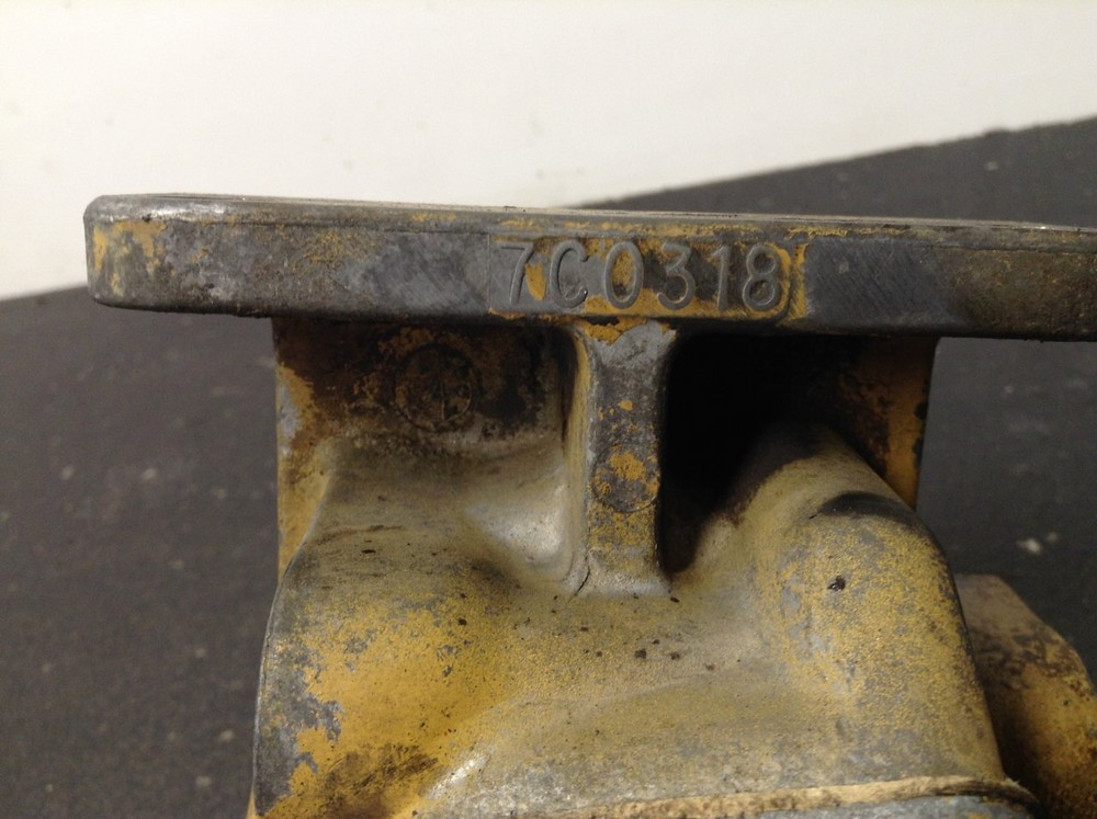Cat 3176 Fuel Filter Base: P/N 7C0318