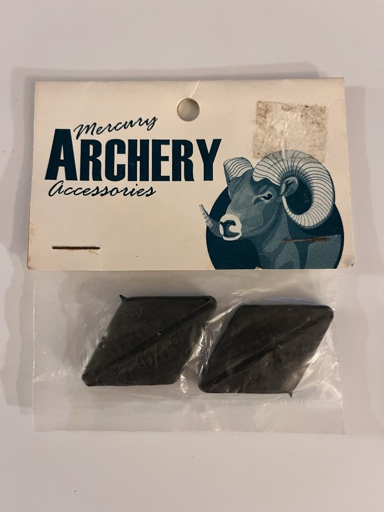 VINTAGE MERCURY ARCHERY DIAMOND SHAPED RUBBER BOW STRING SILENCERS