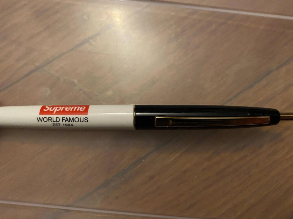 Supreme World Famous Bic Pen Set