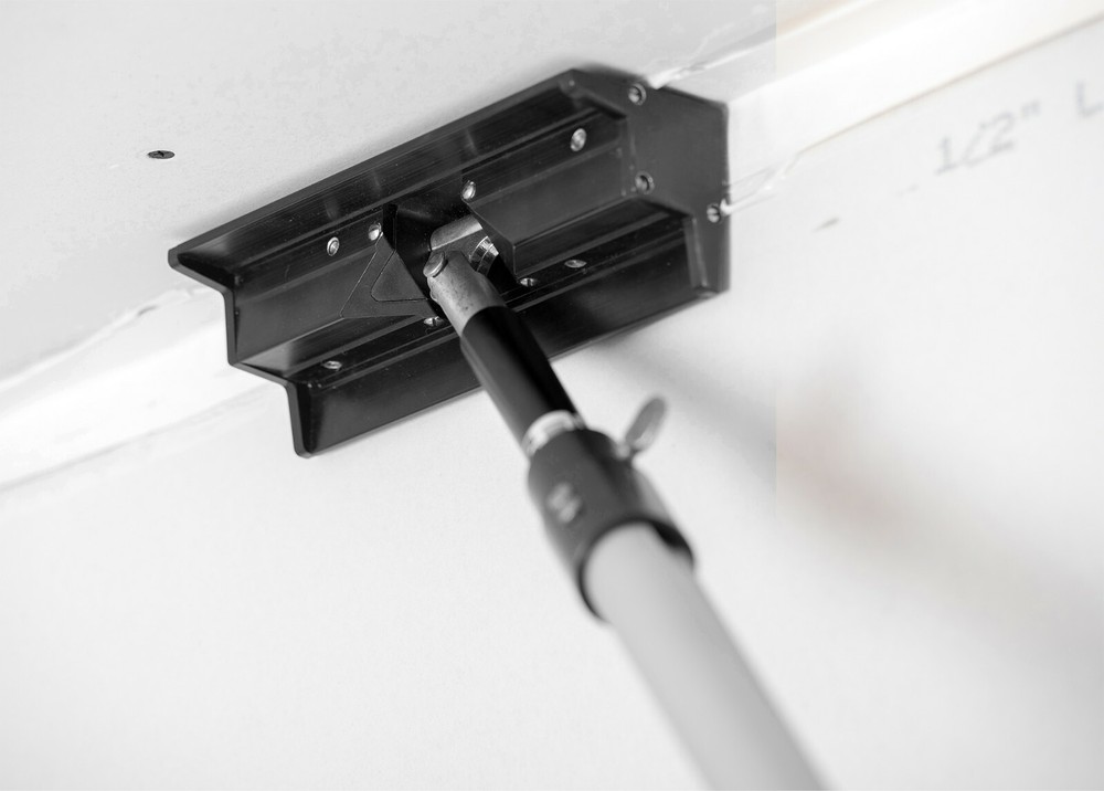 DEWALT Drywall Ext. Corner Roller Handle w/ Adapter 36-54" | 2-792 [REFURBISHED]