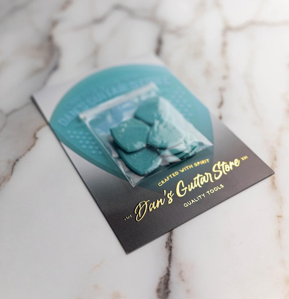 Dan's Guitar Store - Precision Pick - Medium-small, Original