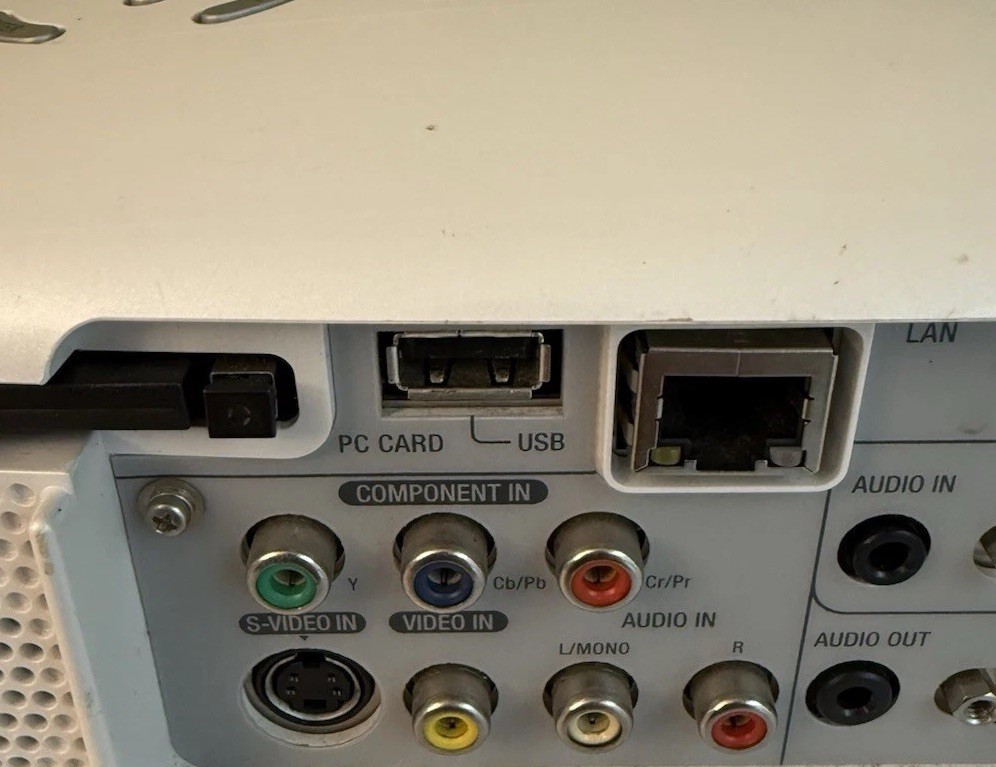 NEC LT280 LCD Projector - 2100 Lumens - Tested & Working