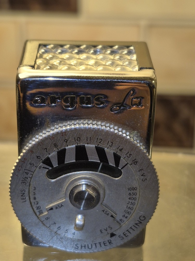 Vintage Argus LC3 Camera Light Meter Untested