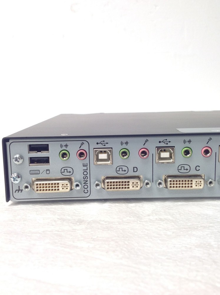 NEW Avocent Cybex SwitchView Model SC4UAD-001 Secure DVI/USB Switch