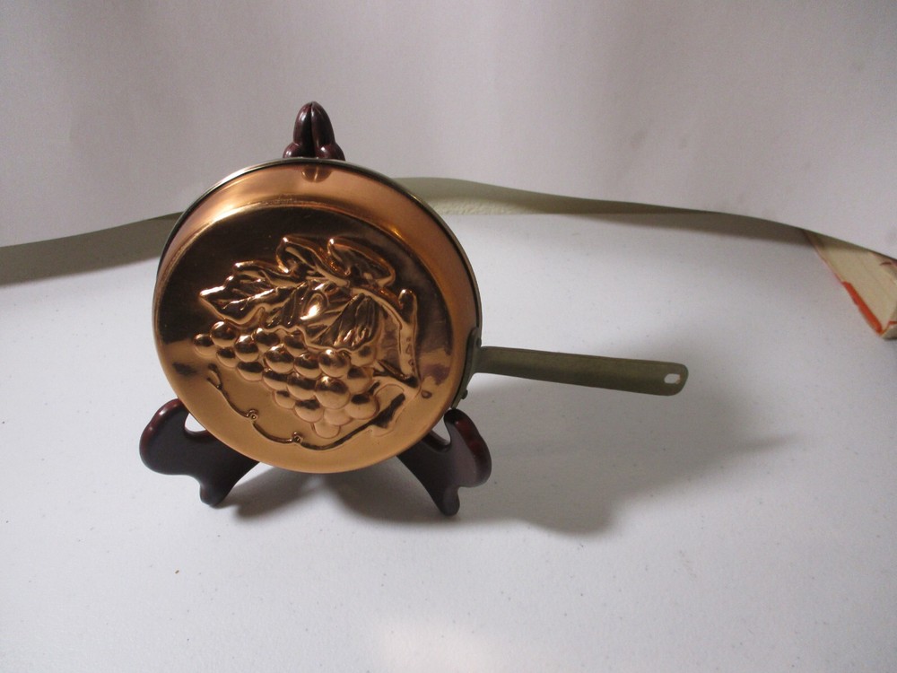 Vintage Copper Pan Embossed Grape & Leaf Wall Hanging