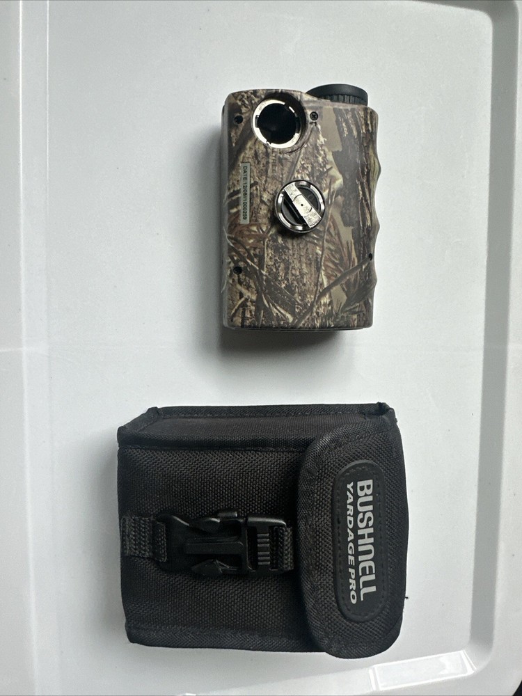 Cabela’s VR by Bushnell camo rangefinder BA