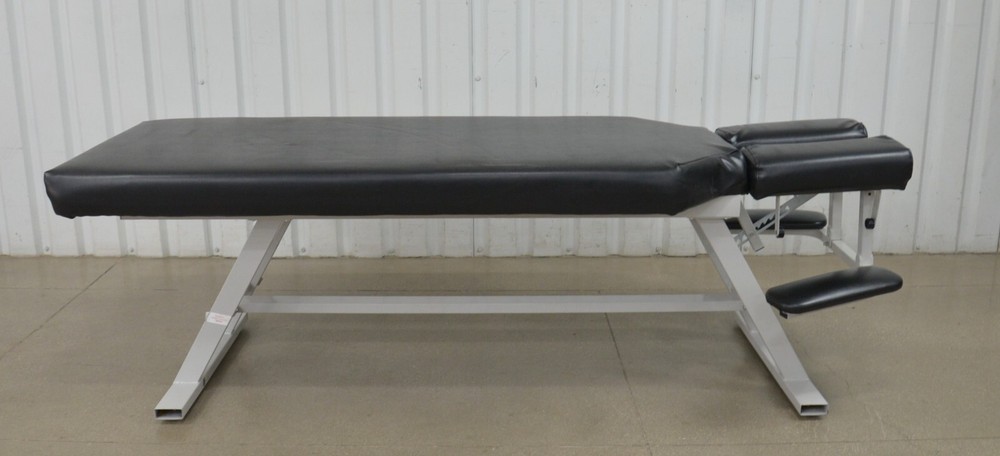 Winco Adjusting Tilt Head Treatment Table 805