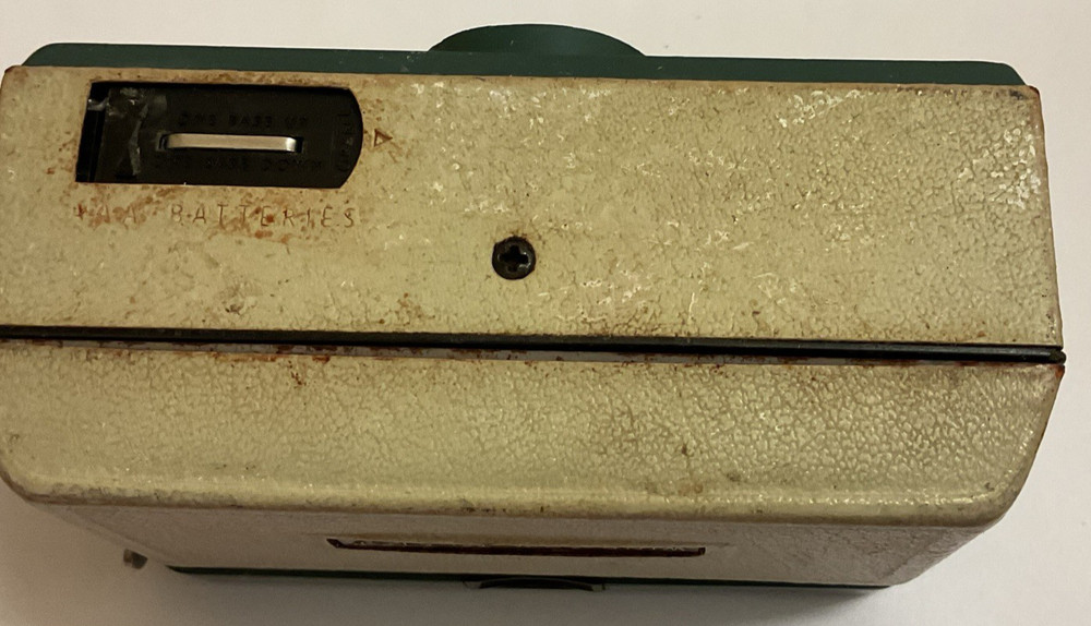 Vintage Kodak Hawkeye Instamatic Camera R4 Untested Missing Strap