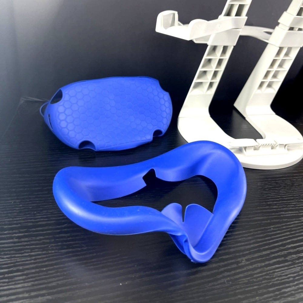 VR - Accessories (bundle) Base Stand + Silicon Protective Covers