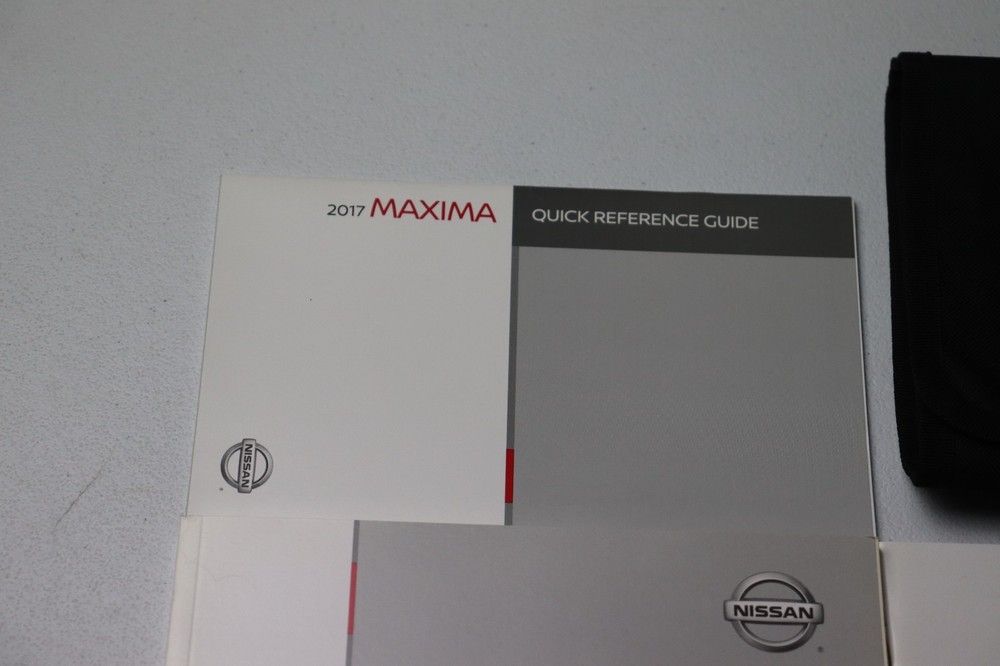 2017 Nissan Maxima Owners Manual With Quick Reference Guide, Navigation And Case