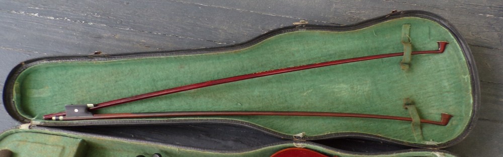 OLD VINTAGE VIOLIN W CASE SAXONY
