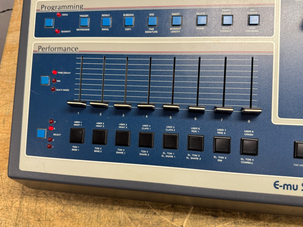 E-mu SP-12 Model 7021 Sampling Percussion/Drum Machine
