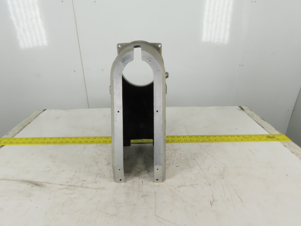 Fanuc Model P-200E Robotic Powder Coat Applicator Wire Hose Terminal Casting