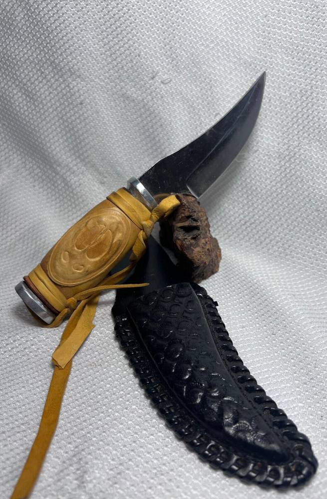 Fixed Blade Custom Handmade Leather Wrapped Handle And Tooled Leather Sheath