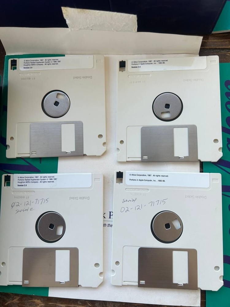 Aldus PageMaker Macintosh Boxed Software Large Disk Lot Manuals