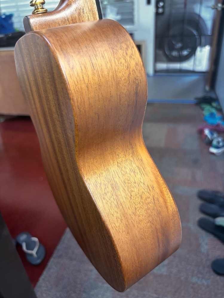 ENYA CONCERT UKULELE