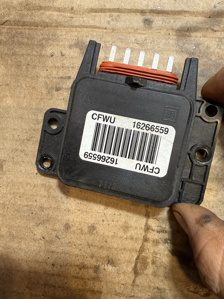 Mercruiser 454 MPI spark plug knock module