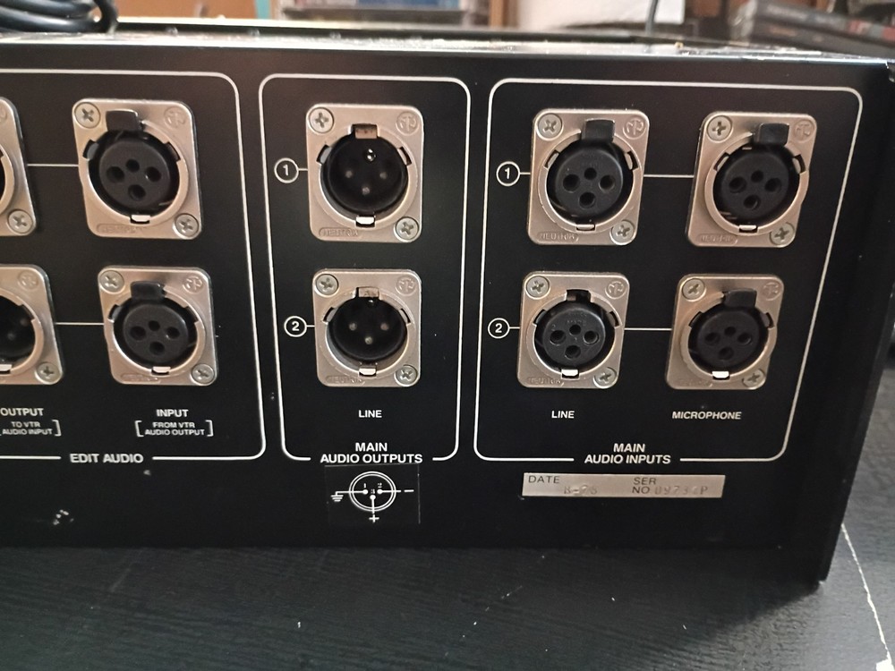 Vintage DBX 700 Studio Pro Digital Audio Processor ADC / DAC Combination Unit