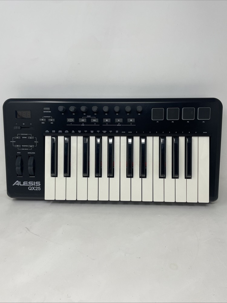 Alesis QX25 keyboard controller in great condition