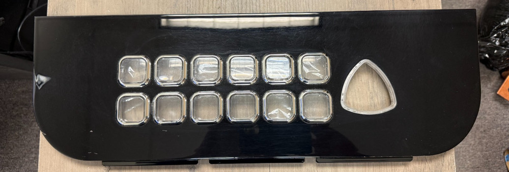 Aristocrat Button Panel P/N 225050 PANEL ONLY MISSING BIG BUTTON COVER