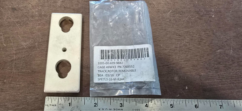 (11) US ARMY ROTOR TRACKS 7268552 1005-00-699-9882
