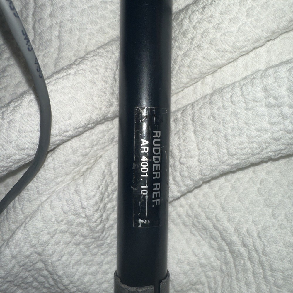 Teleflex rlinearudder reference sensor ar 4001. 10”