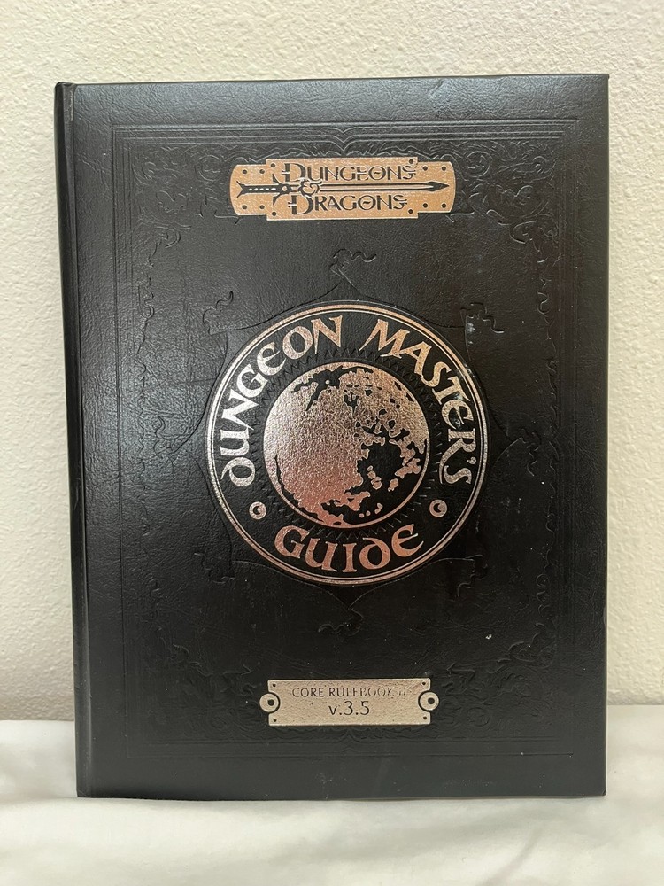 Dungeons and Dragons 3.5e Dungeon Master's Guide (Special Edition) Leatherbound